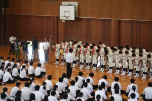 生徒会長挨拶の様子