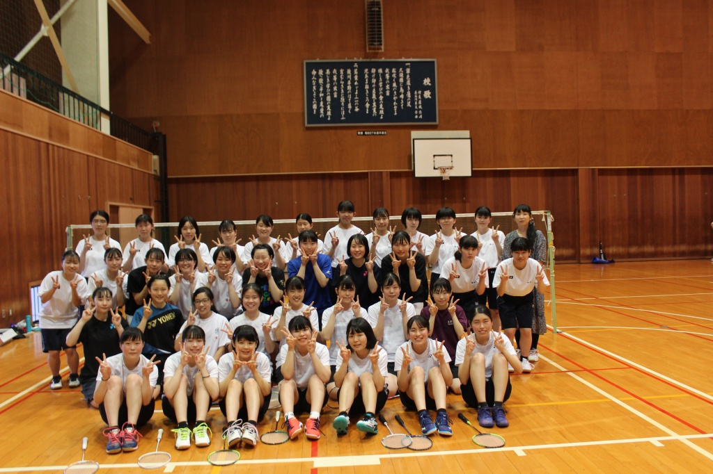 女子バドミントン部 島根県立出雲高等学校